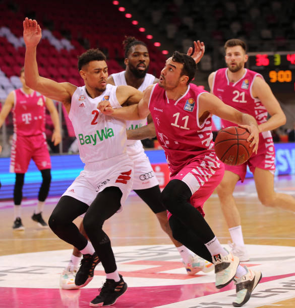 凭借出色的 凭借出色的