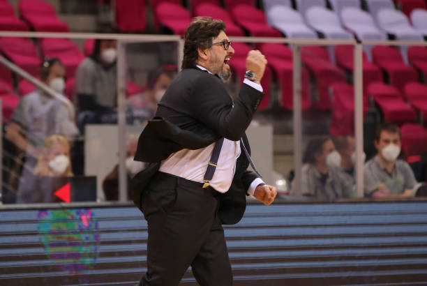 员成长的典 员成长的典